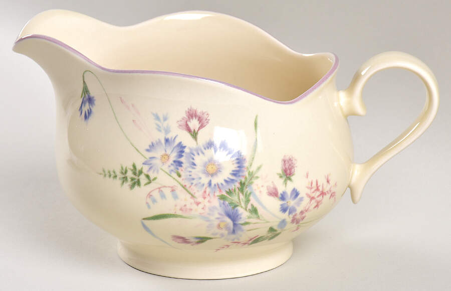 Stephanie Gravy Boat by Mikasa-1