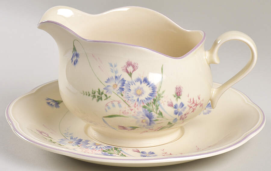 Stephanie Gravy Boat & Underplate by Mikasa-1