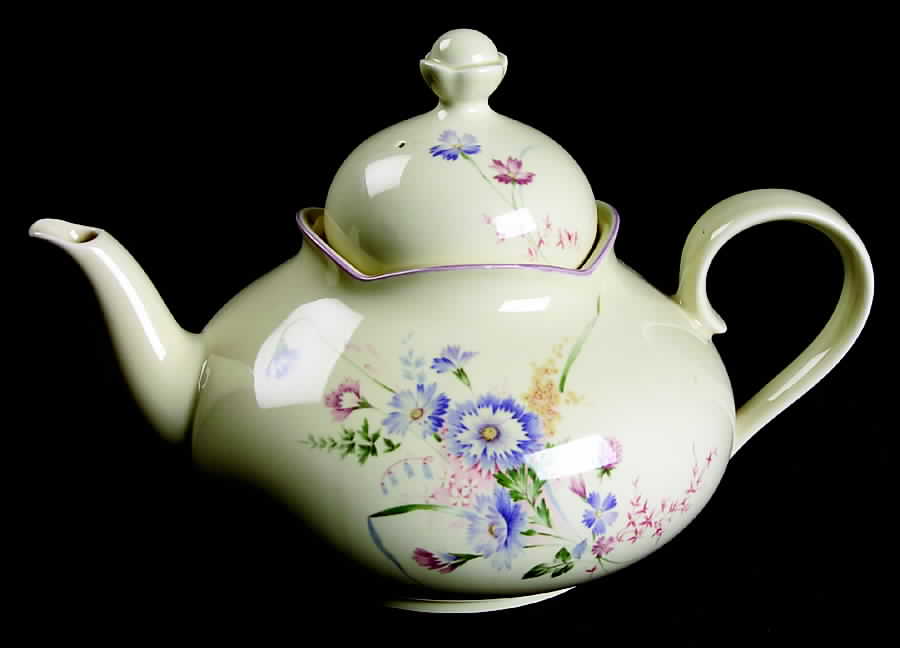 Stephanie Teapot & Lid by Mikasa-1