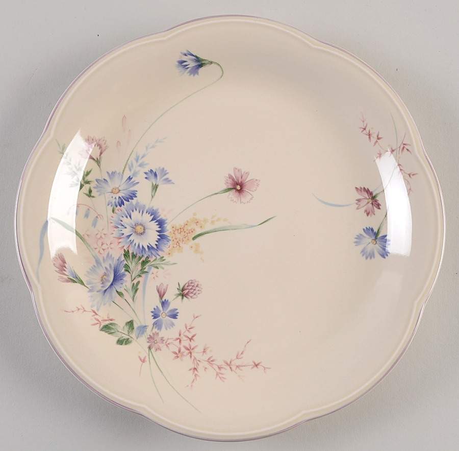 Stephanie Luncheon Plate by Mikasa-1