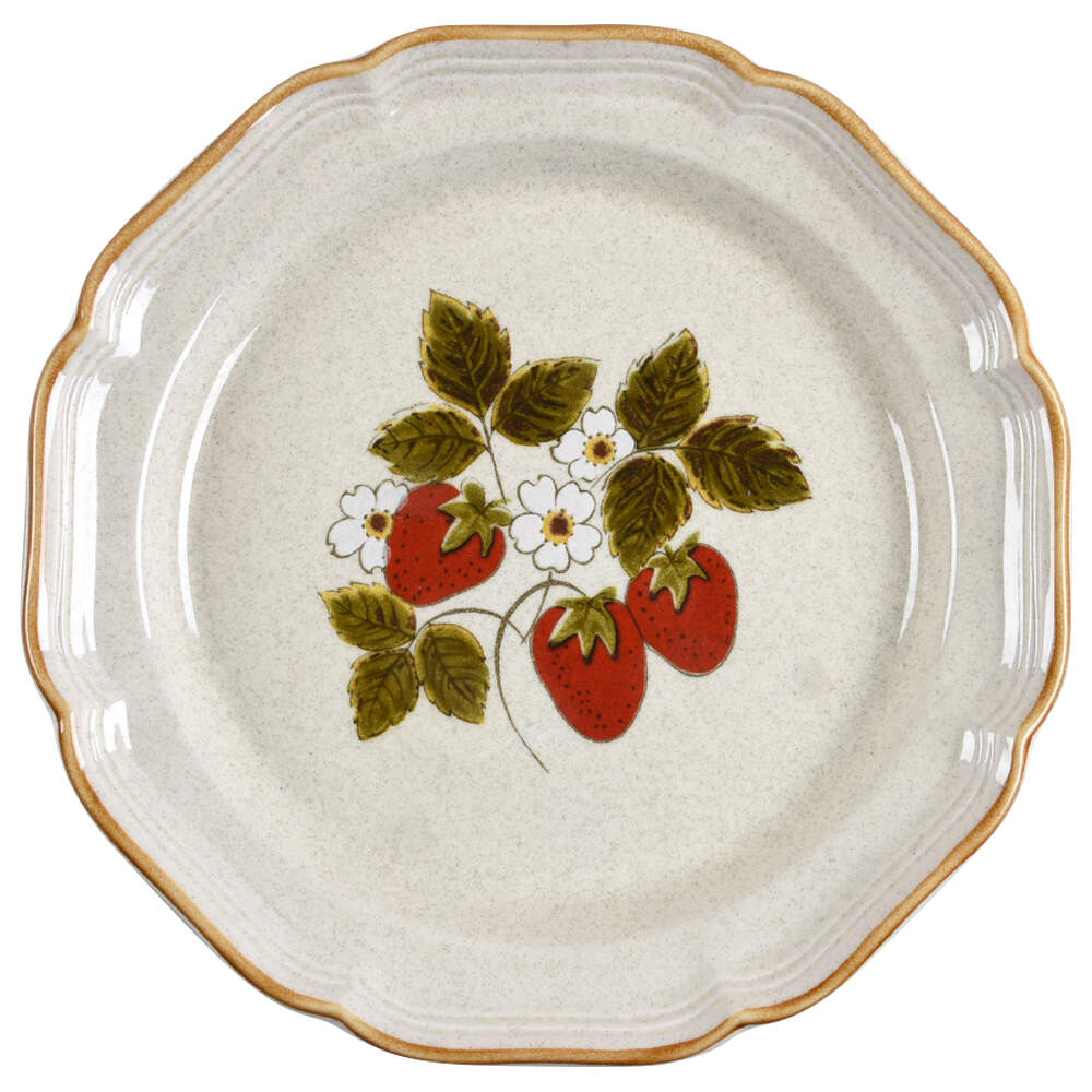 Strawberry Festival Dinner Plate by Mikasa-1