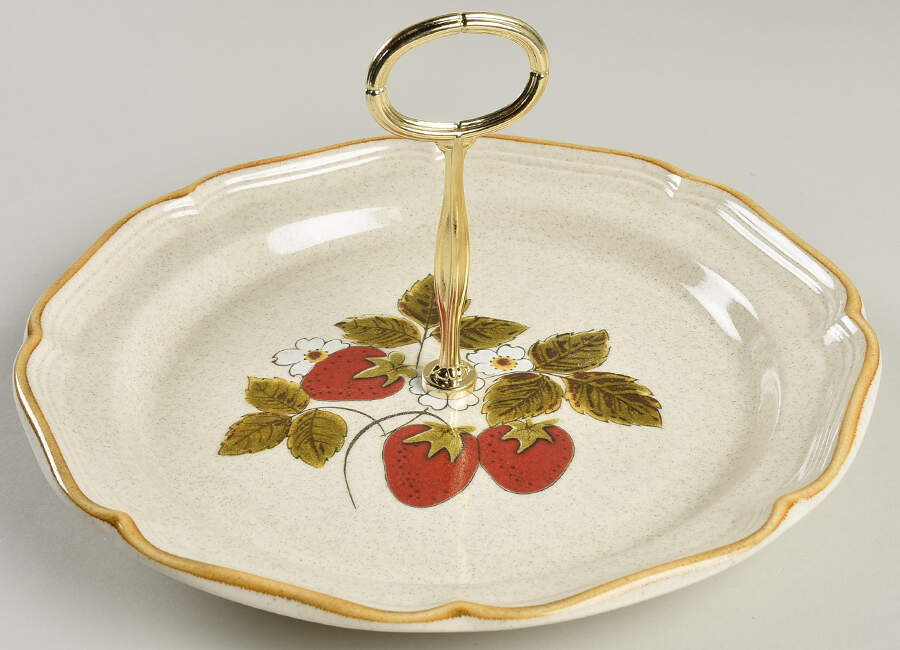 Strawberry Festival Round Serving Plate with Center Handle (Dp) Hc by Mikasa-1