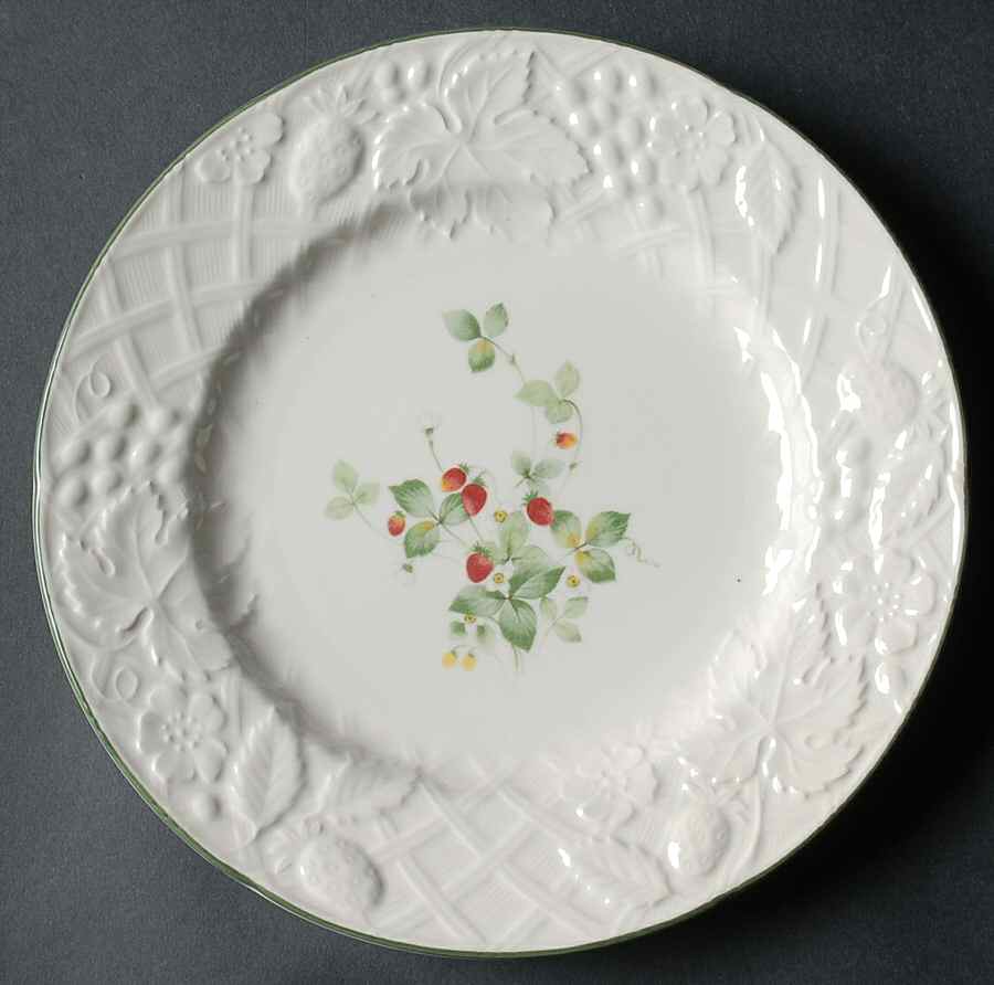 Strawberry Lane Salad/Dessert Plate by Mikasa-1