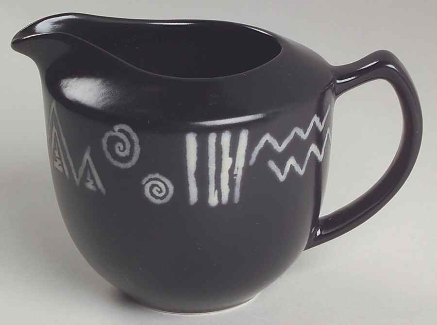 Star Track Creamer by Mikasa-1