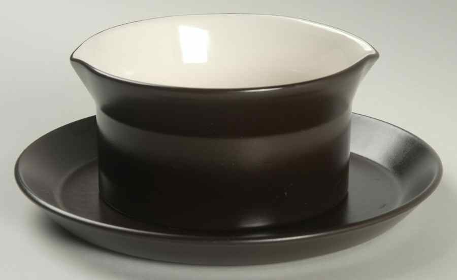 Stusepia Gravy Boat & Underplate by Mikasa-1