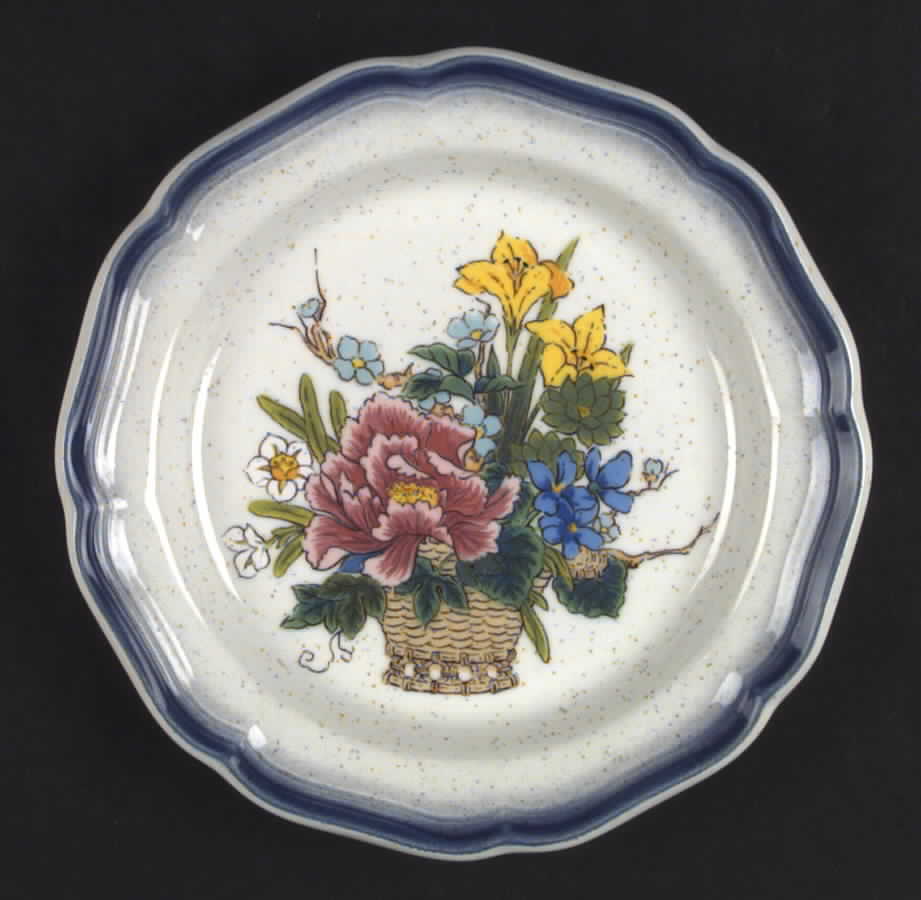 Sunny Basket Dinner Plate by Mikasa-1