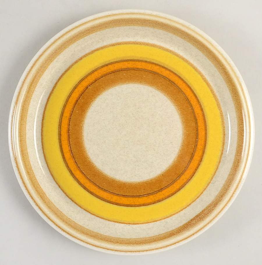 Sun Circles Salad Plate by Mikasa-1