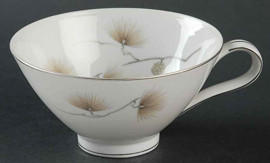 Suga Flat Cup by Mikasa-1