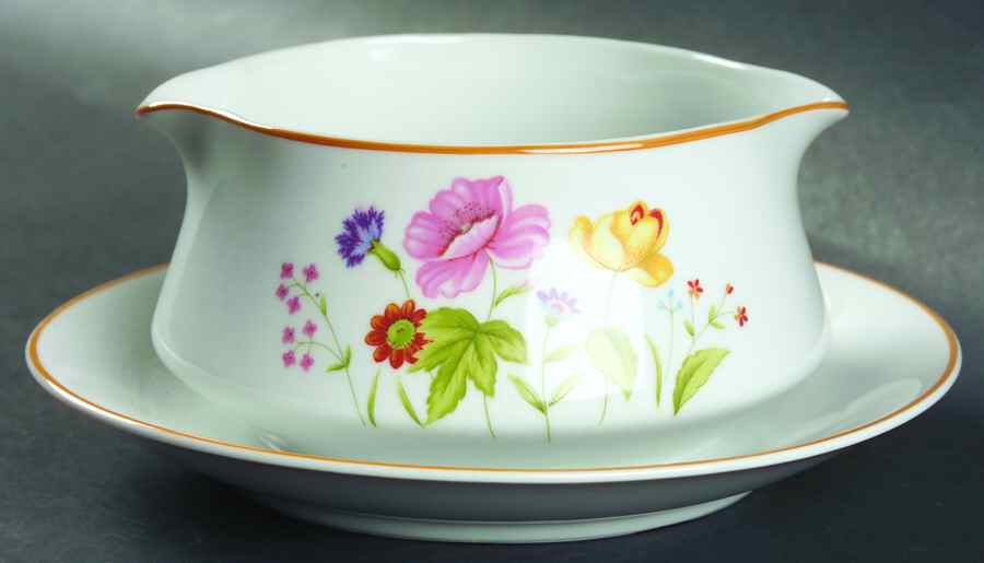 Summer Melody Gravy Boat with Attached Underplate by Mikasa-1