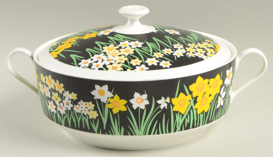 Summer Night Round Covered Vegetable by Mikasa-1