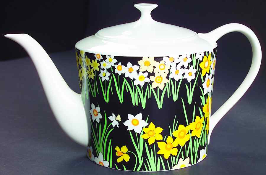 Summer Night Teapot & Lid by Mikasa-1