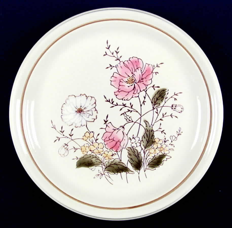 Sunshine Dinner Plate by Mikasa-1