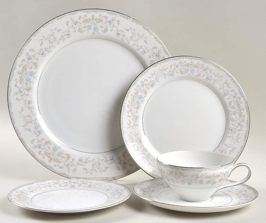 Sussex 5 Piece Place Setting by Mikasa-1