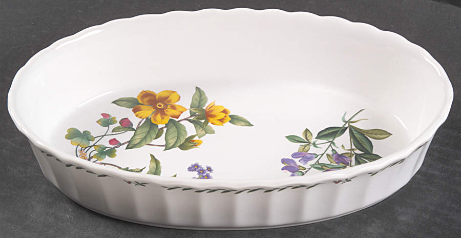 Summer Symphony 10" Oval Baker by Mikasa-1