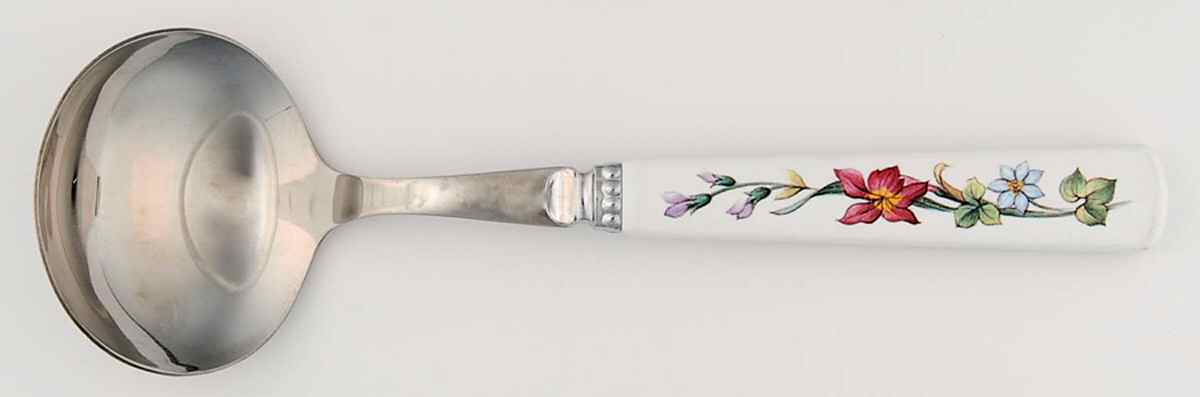Summer Symphony Gravy Ladle Solid Piece by Mikasa-1