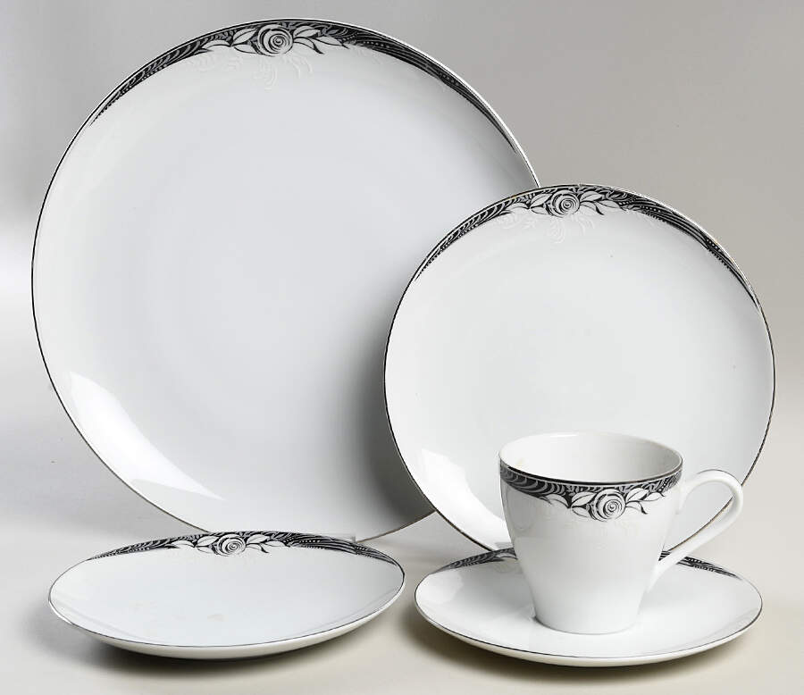 Suzanne 5 Piece Place Setting by Mikasa-1