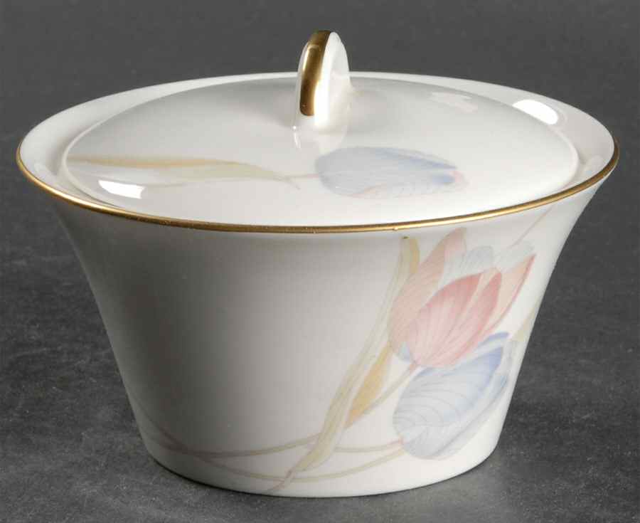 Swiss Garden Sugar Bowl & Lid by Mikasa-1