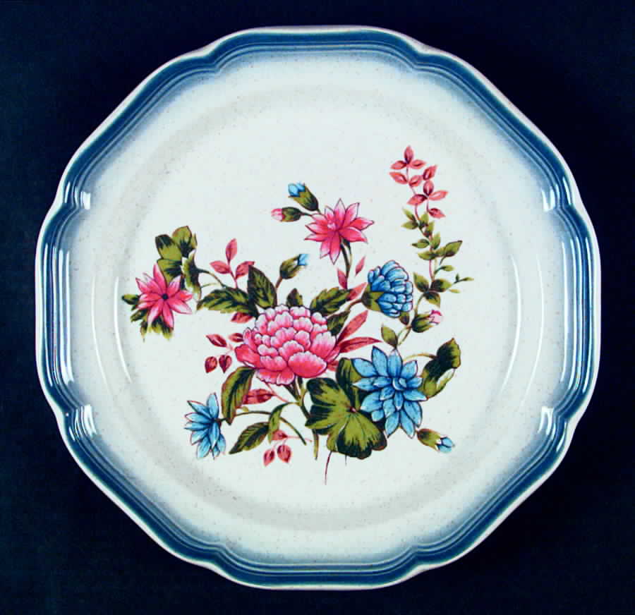 Sweet Promise Dinner Plate by Mikasa-1
