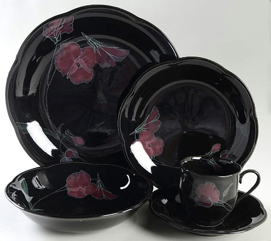Tango 5 Piece Place Setting by Mikasa-1