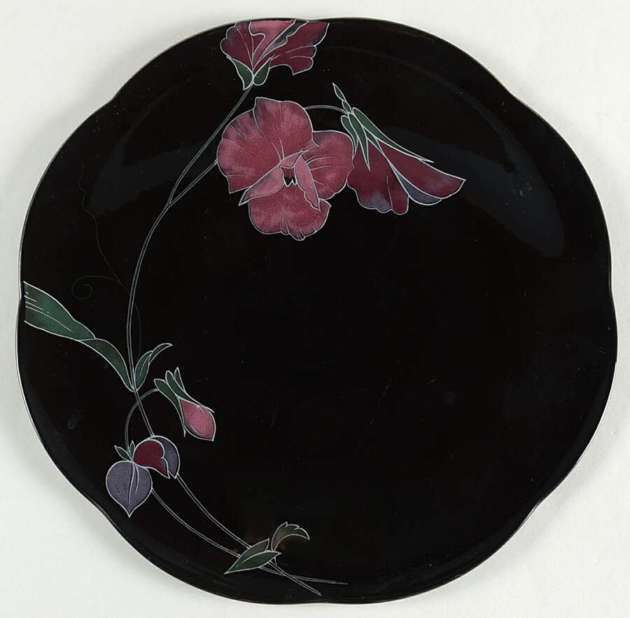 Tango Cake Plate by Mikasa-1