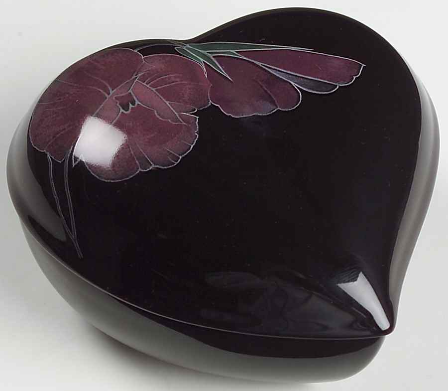 Tango Heart Shape Box & Lid by Mikasa-1