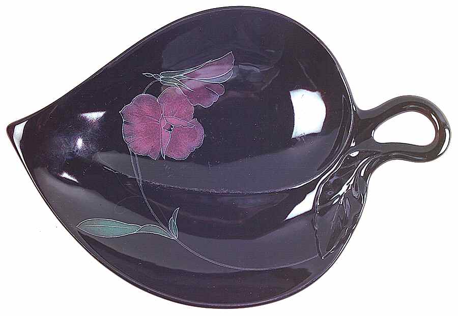 Tango 10" Leaf Tray by Mikasa-1