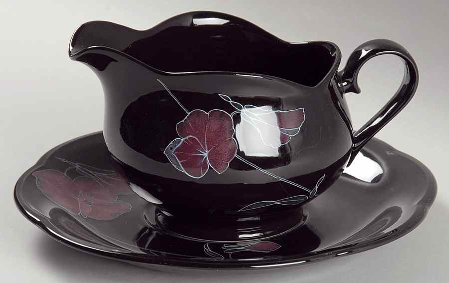 Tango Gravy Boat & Underplate by Mikasa-1