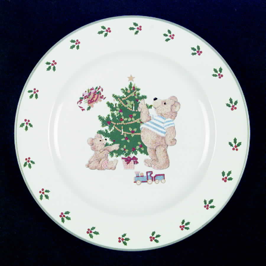 Teddy's Christmas Dinner Plate by Mikasa-1