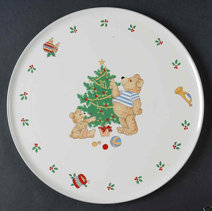 Teddy's Christmas Cake Plate by Mikasa-1