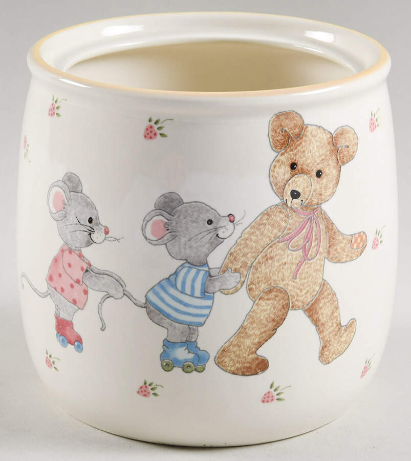 Teddy Cookie Jar No Lid by Mikasa-1