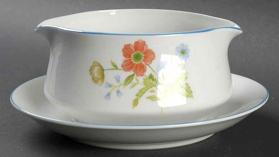 Tea Garden Gravy Boat with Attached Underplate by Mikasa-1