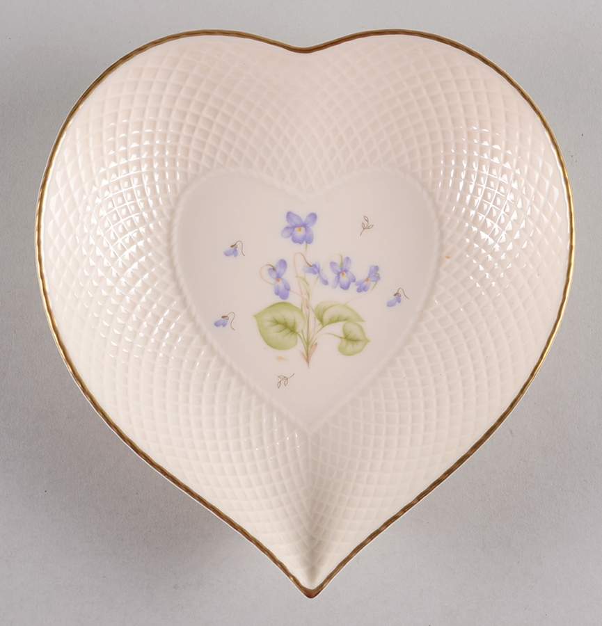 Tender Violets Heart Shaped Dish by Mikasa-1