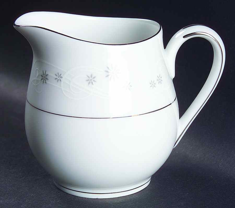 Tiffin Creamer by Mikasa-1