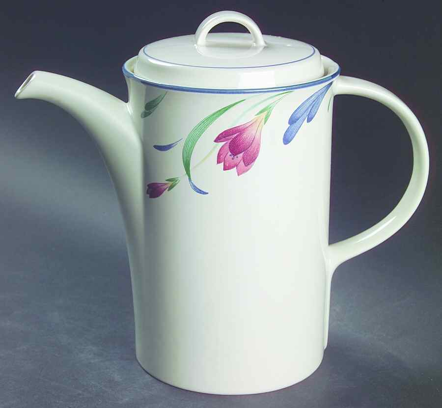 Tiptoe Coffee Pot & Lid by Mikasa-1