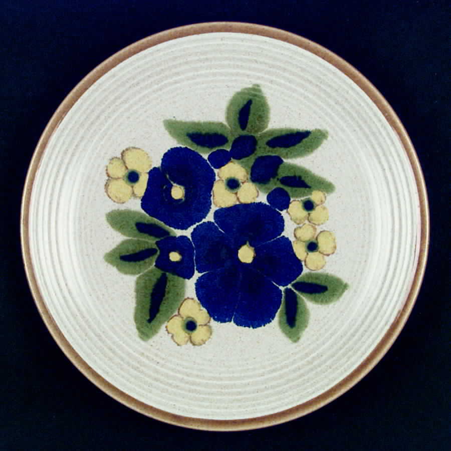 Town House Dinner Plate by Mikasa-1