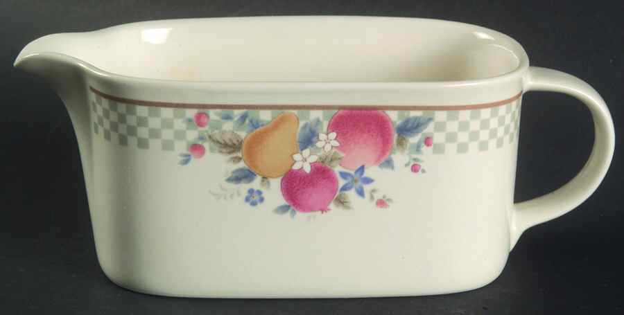 Trattoria Gravy Boat by Mikasa-1