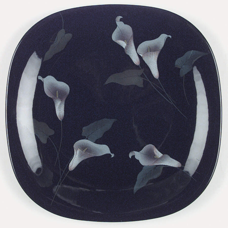 Tres Chic Dinner Plate by Mikasa-1