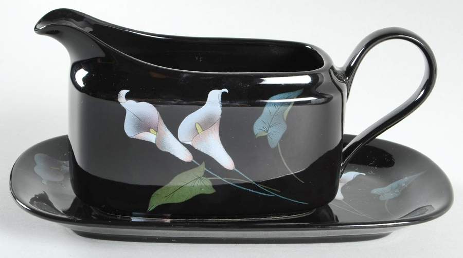 Tres Chic Gravy Boat & Underplate by Mikasa-1
