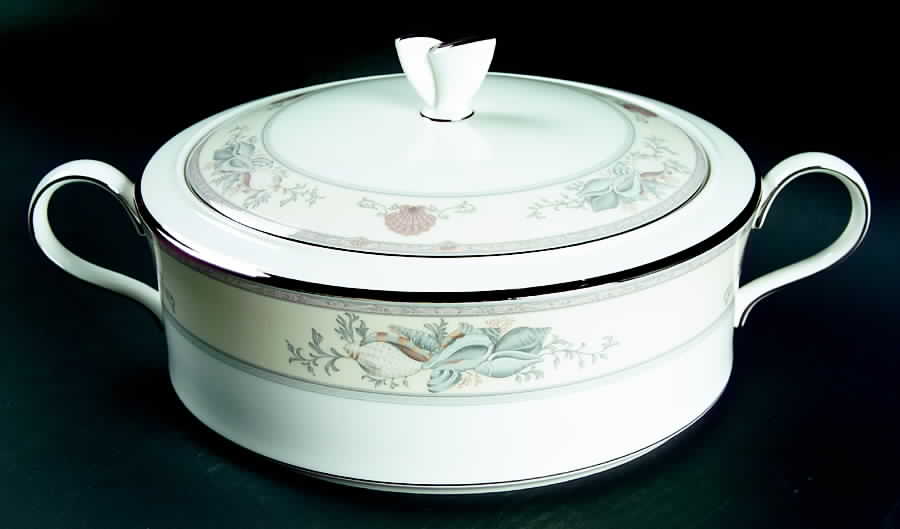 Treasure Cove 2 Qt Round Covered Casserole by Mikasa-1