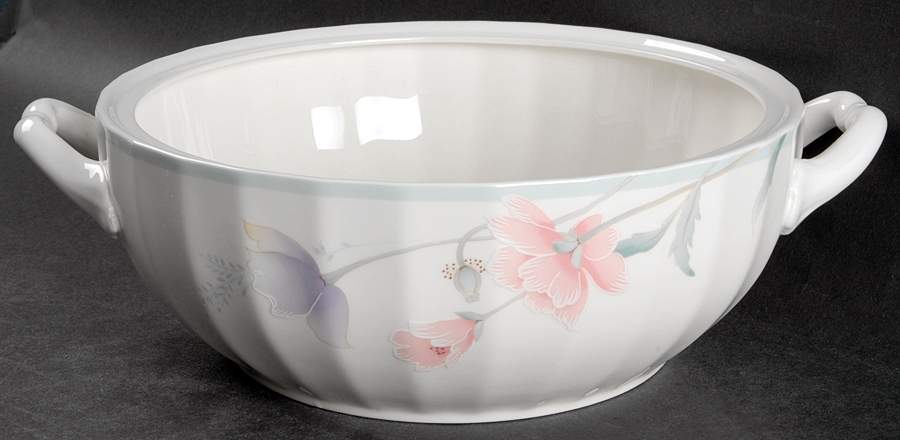 Tremont (CAJ03, Maxima) 2.25 Qt Round Casserole No Lid by Mikasa-1