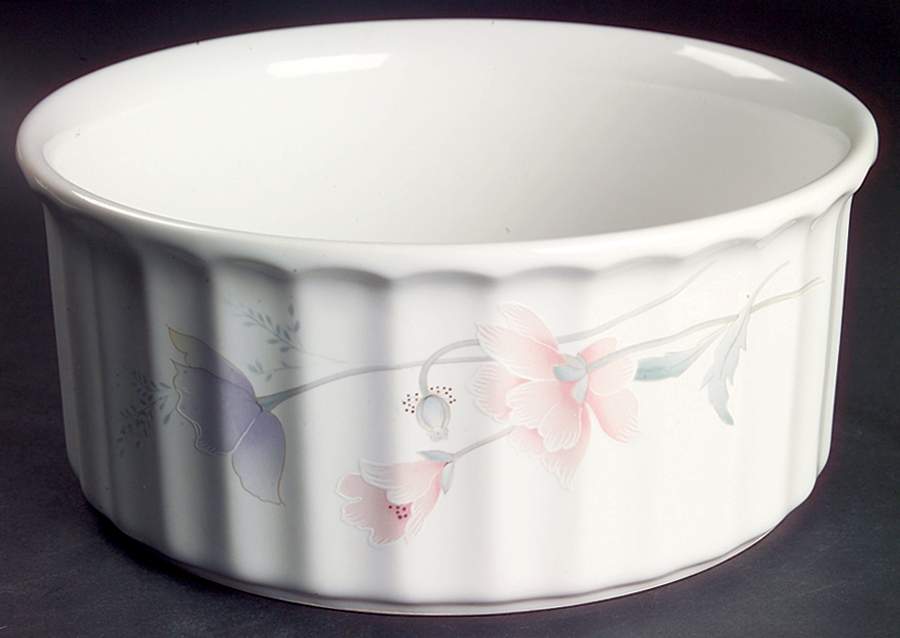Tremont (CAJ03, Maxima) 8" Souffle by Mikasa-1