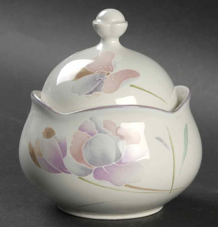 Trio Sugar Bowl & Lid by Mikasa-1