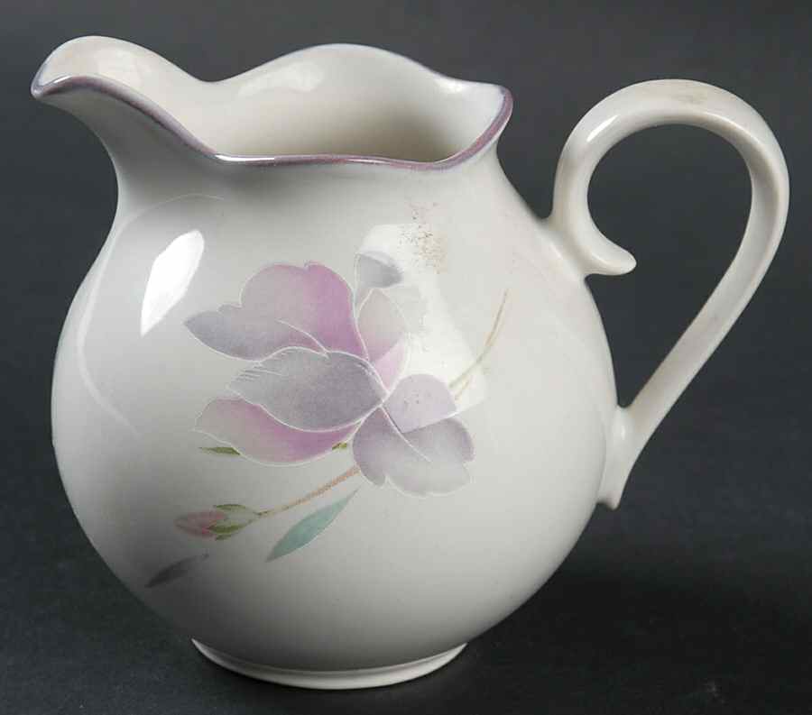 Trio Creamer by Mikasa-1