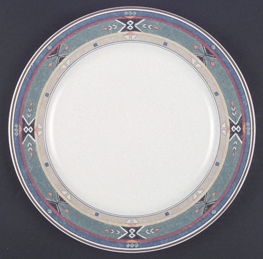 Triba Dinner Plate by Mikasa-1