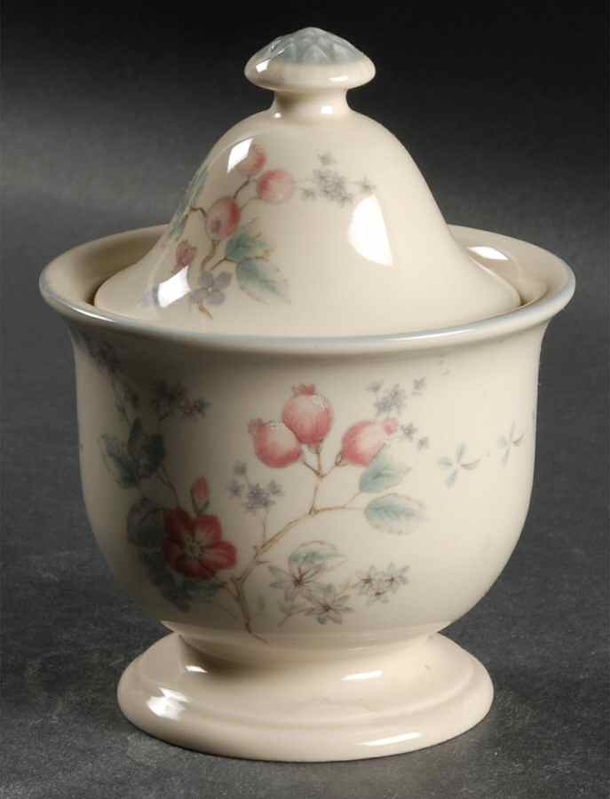 Tricia Sugar Bowl & Lid by Mikasa-1