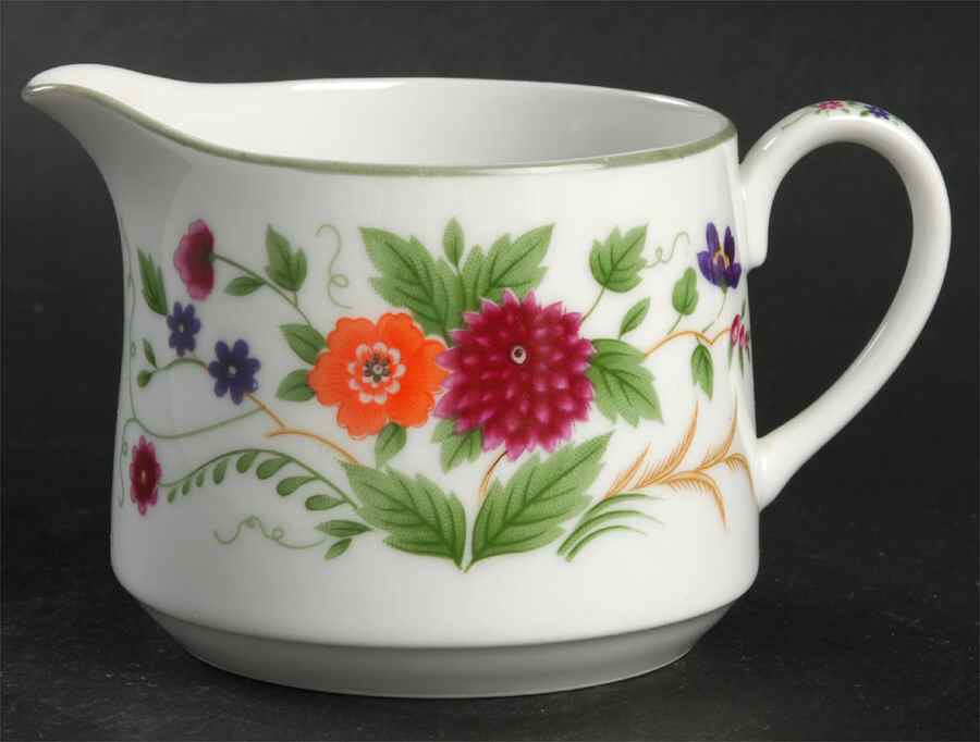 Tropez Creamer by Mikasa-1