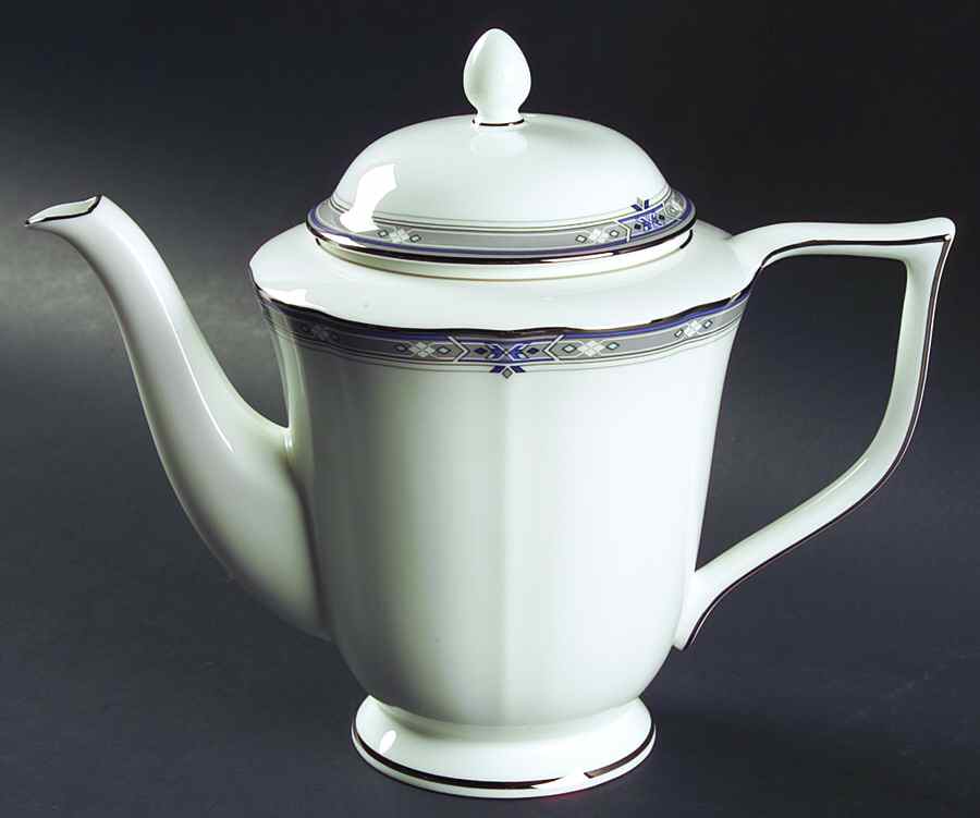 Trousseau (CAP04, Bone China) Coffee Pot & Lid by Mikasa-1