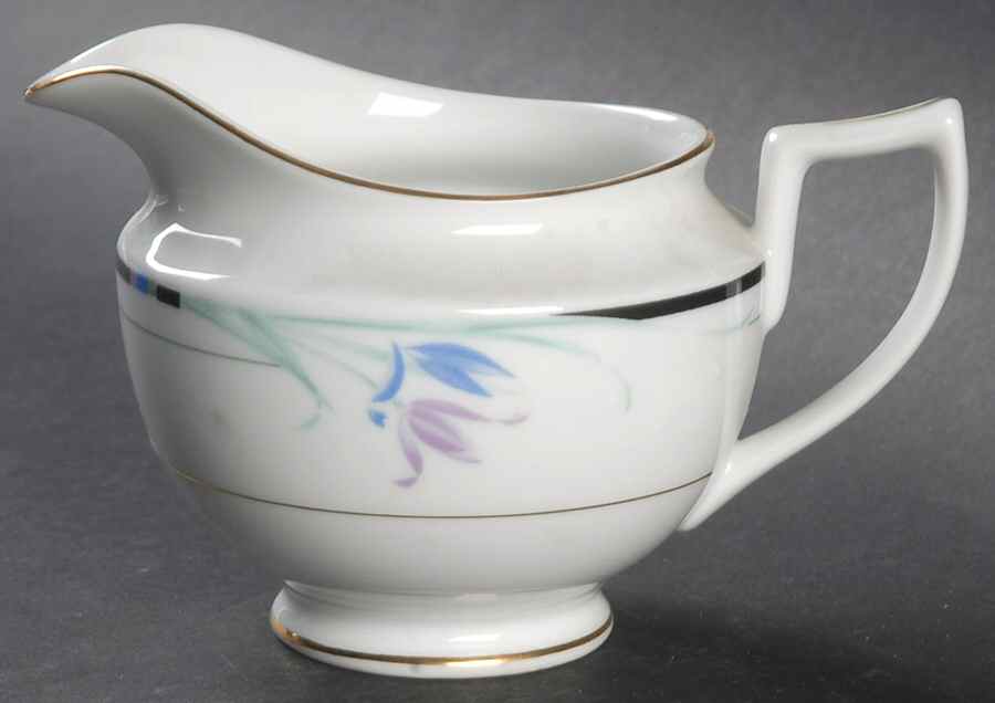 Tulips Creamer by Mikasa-1