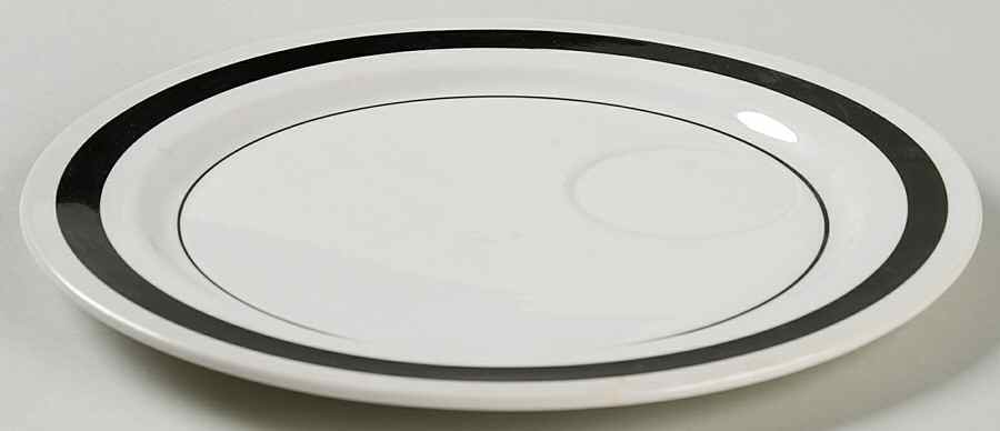 Tuxedo Snack Plate by Mikasa-1