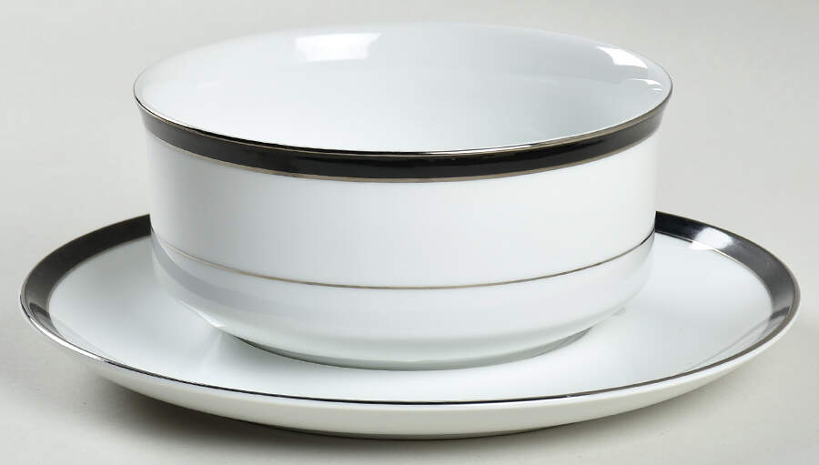 Tuxedo Gravy Boat & Underplate by Mikasa-1